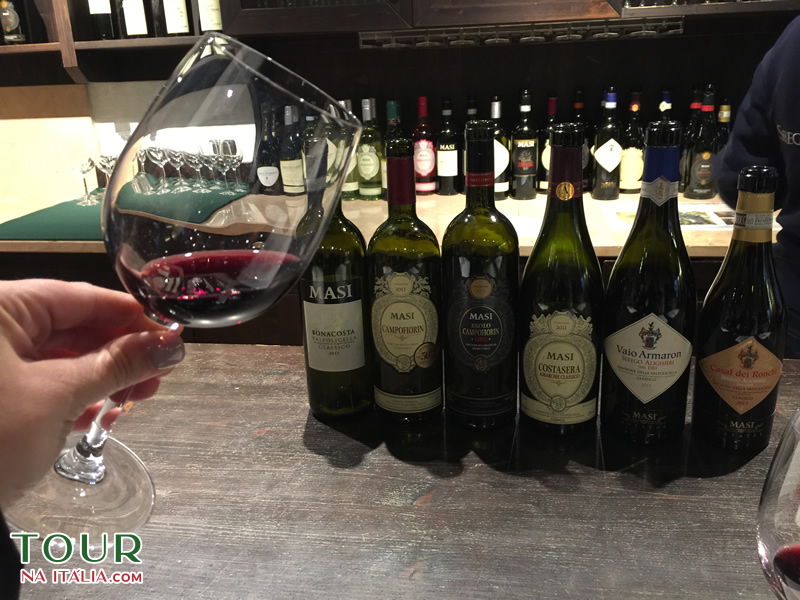 Valpolicella, Amarone, Ricioto - Vinicola Rerego Alighieri - Veneto - Itália